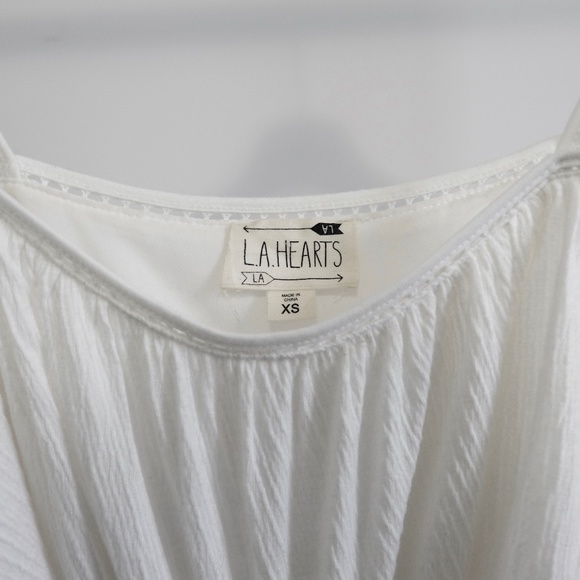 LA HEARTS Ruffled Tier Top - Picture 2 of 4